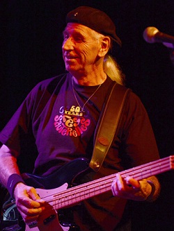 Freddy Mangili Bass und Gesang